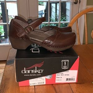 Dansko Stefanie Full Grain (NEW)